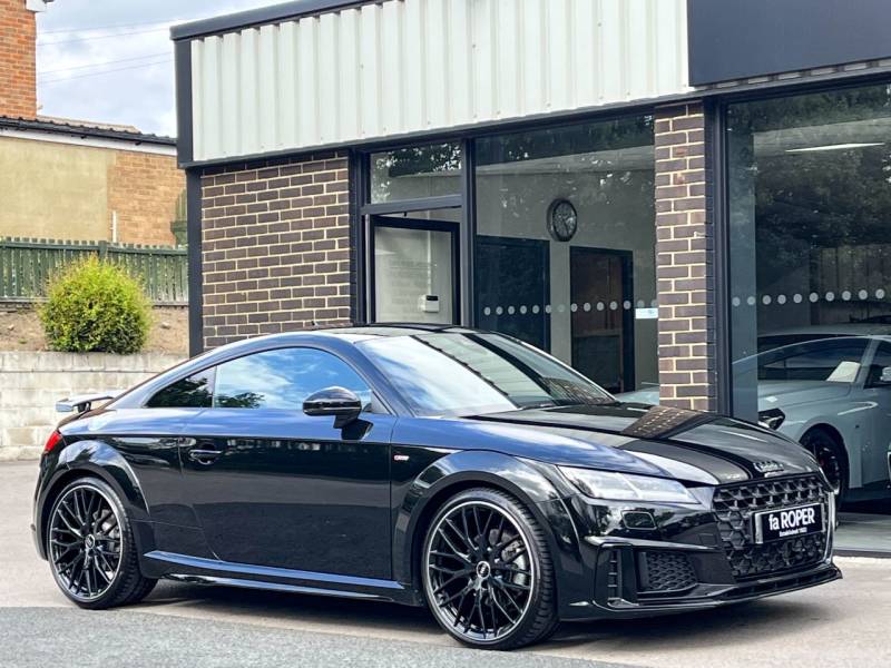 Audi TT Coupe   Registered:2022(22)