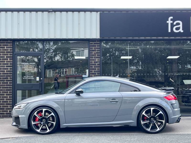 Audi TT RS   Registered:2023(23)