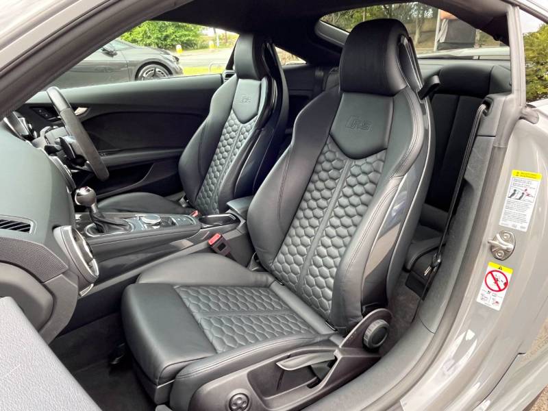 Audi TT RS   Registered:2023(23)