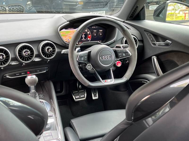 Audi TT RS   Registered:2023(23)