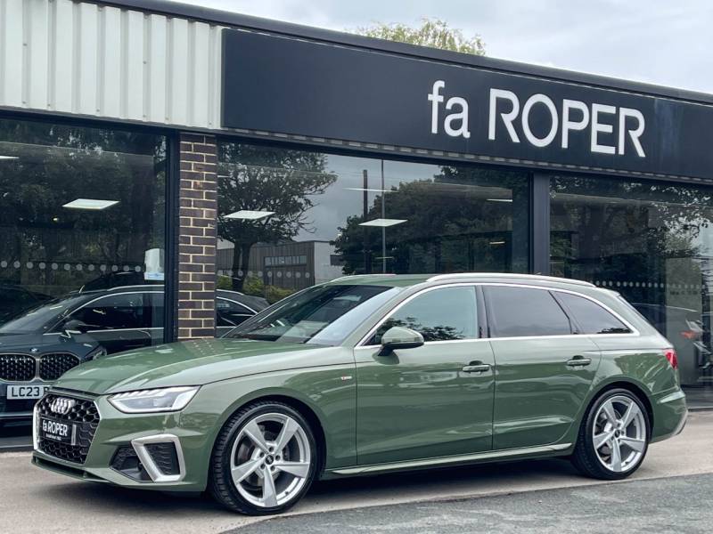 Audi A4 Avant   Registered:2023(23)
