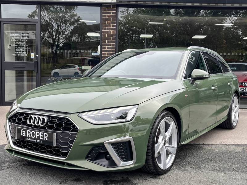 Audi A4 Avant   Registered:2023(23)