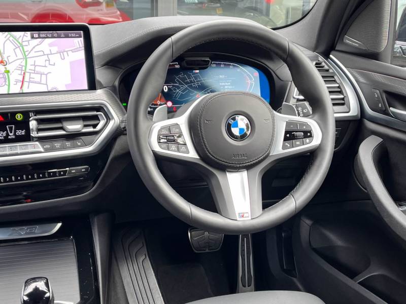 BMW X3   Registered:2024(74)