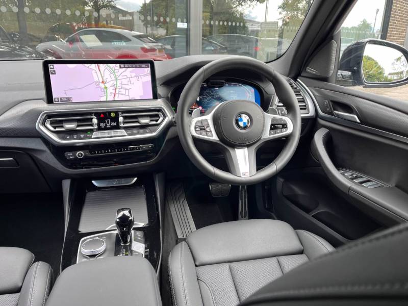 BMW X3   Registered:2024(74)