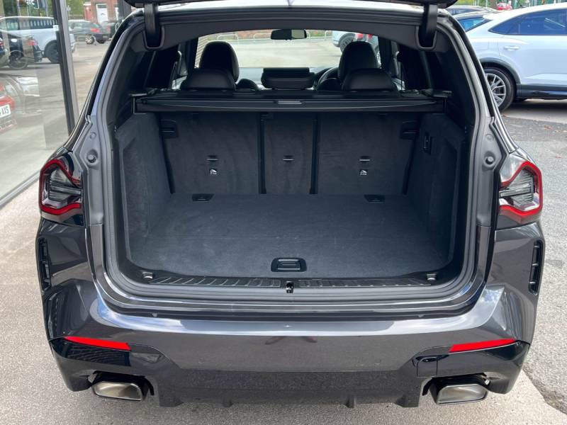 BMW X3   Registered:2024(74)