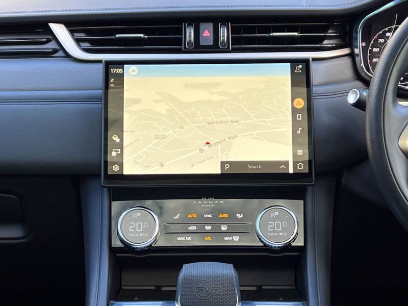 Jaguar F Pace   Registered:2023(72)