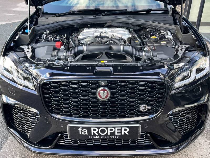 Jaguar F Pace   Registered:2023(72)