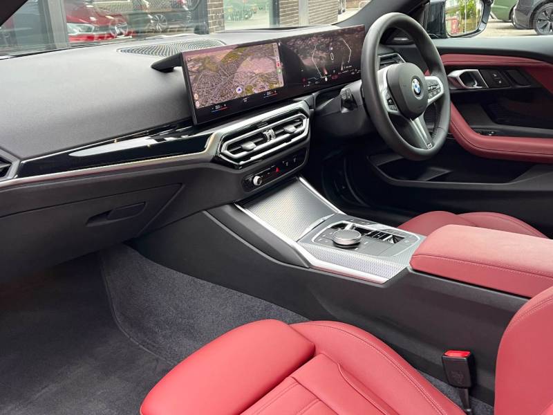 BMW 2 Series   Registered:2024(24)