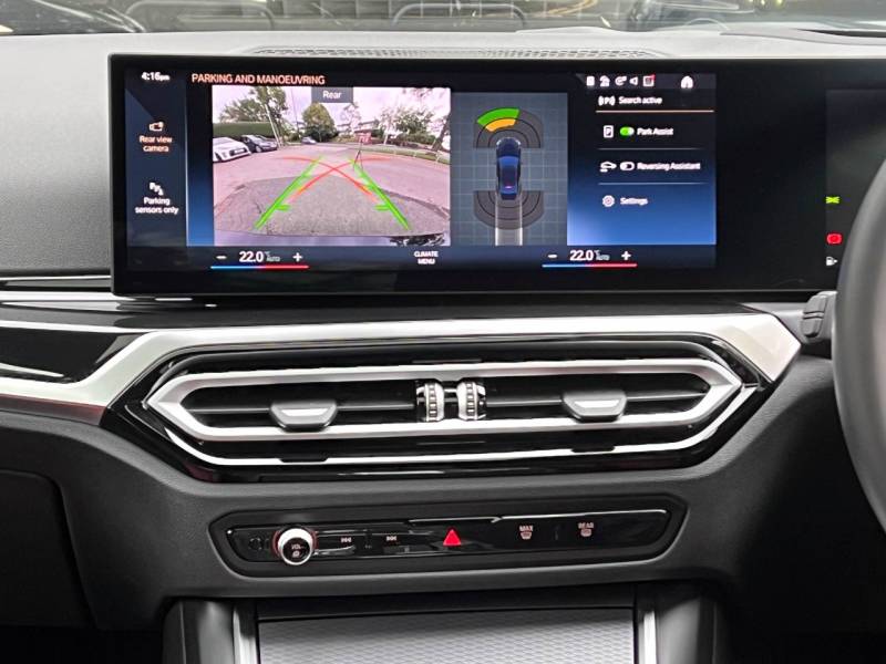 BMW 2 Series   Registered:2024(24)