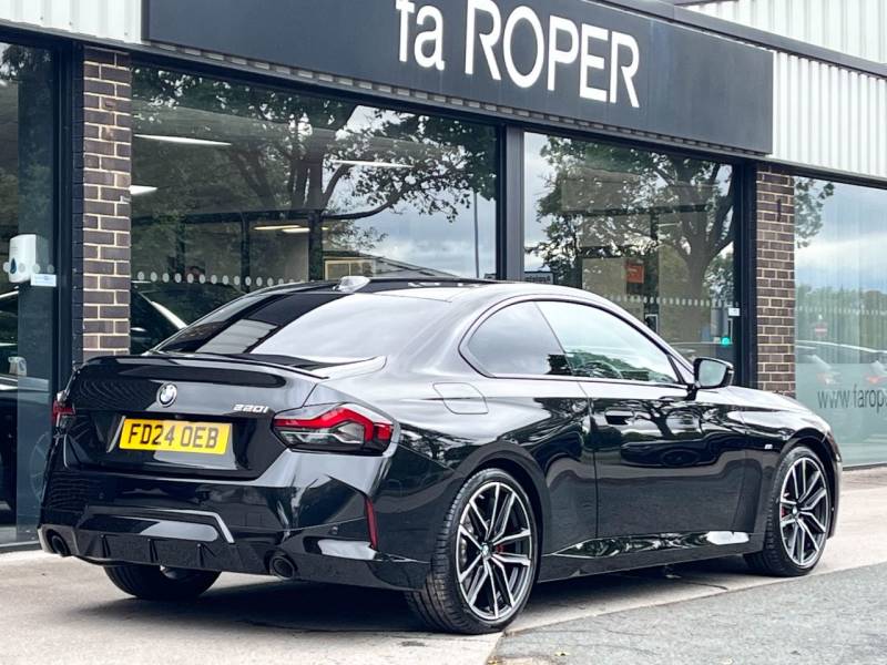 BMW 2 Series   Registered:2024(24)