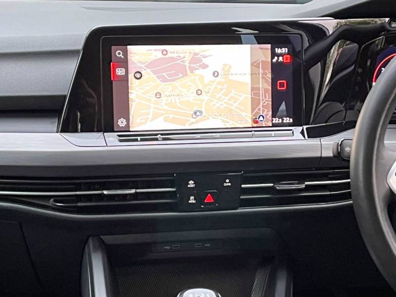 Volkswagen Golf   Registered:2022(72)