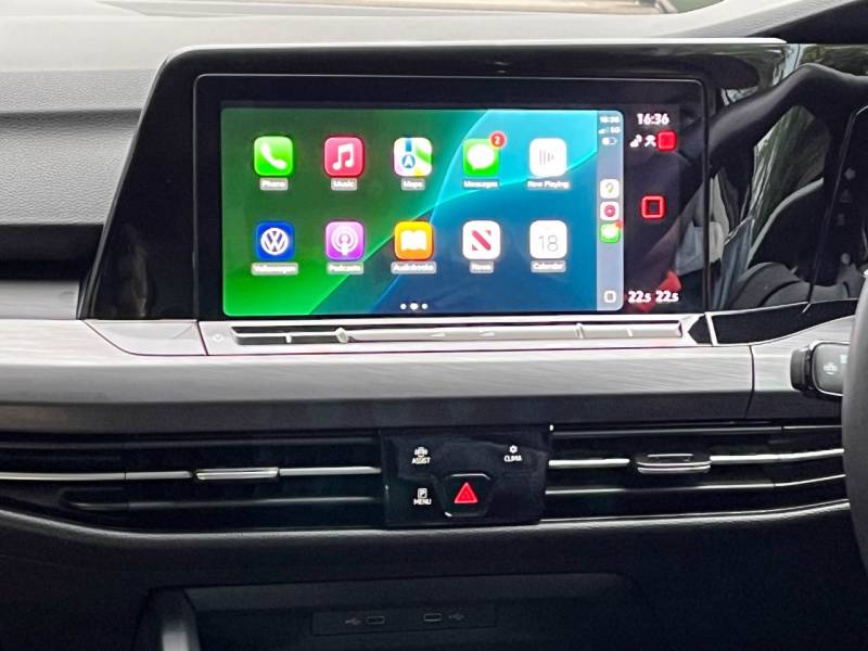 Volkswagen Golf   Registered:2022(72)