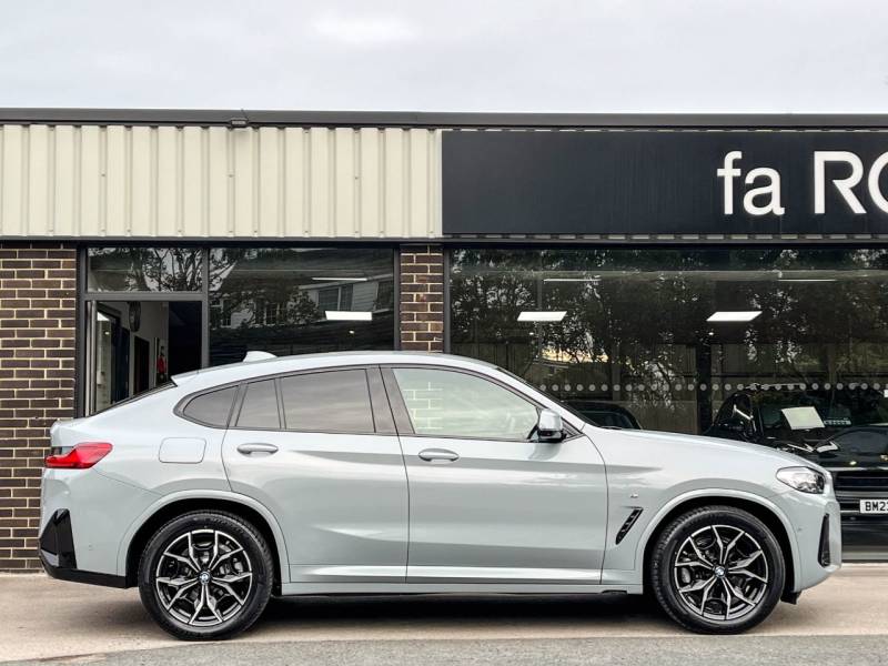 BMW X4   Registered:2023(73)