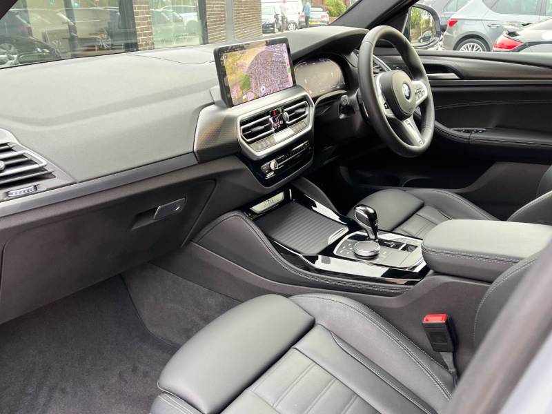 BMW X4   Registered:2023(73)