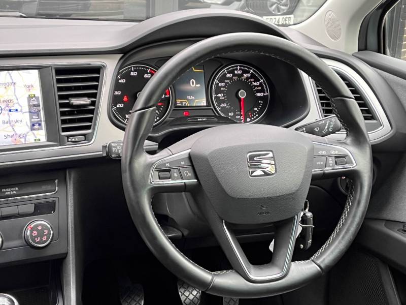 SEAT Leon   Registered:2018(18)