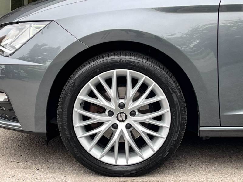 SEAT Leon   Registered:2018(18)