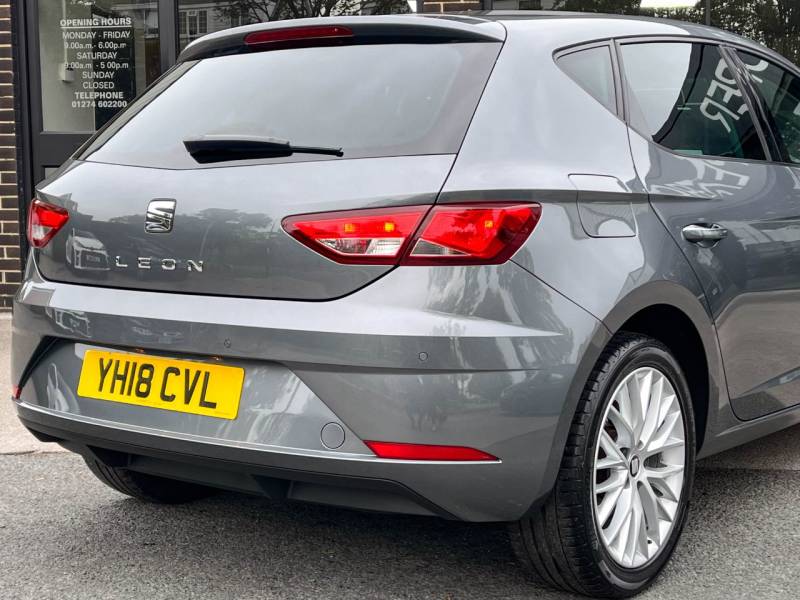 SEAT Leon   Registered:2018(18)