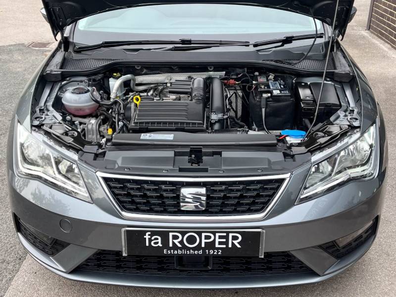 SEAT Leon   Registered:2018(18)