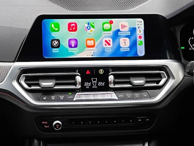 BMW 3 Series   Registered:2022(22)