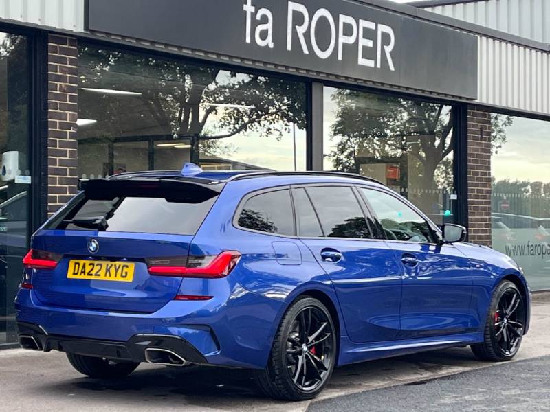 BMW 3 Series   Registered:2022(22)