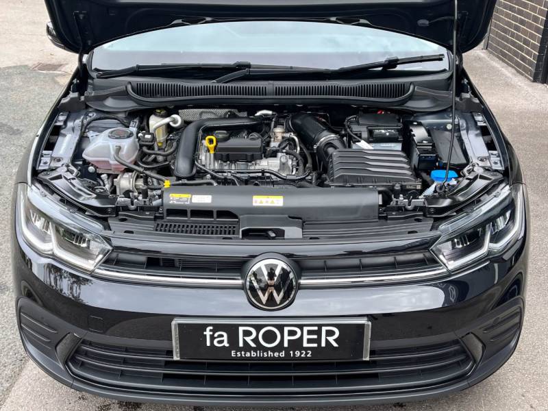 Volkswagen Polo   Registered:2024(74)