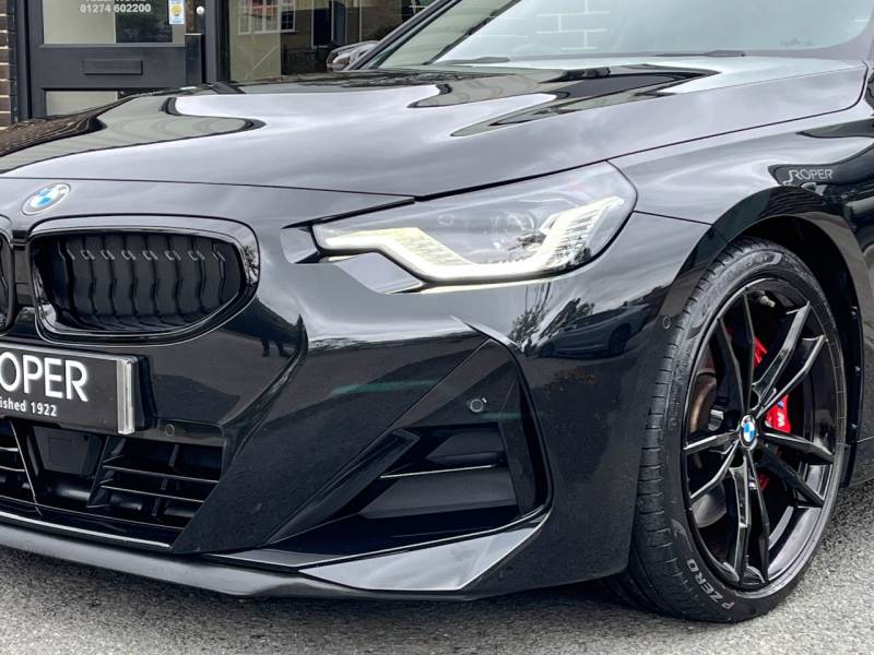 BMW 2 Series   Registered:2022(72)