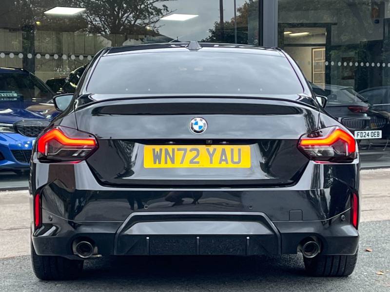 BMW 2 Series   Registered:2022(72)