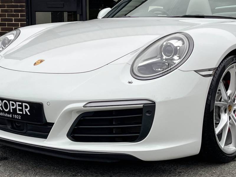 Porsche 911   Registered:2016(66)