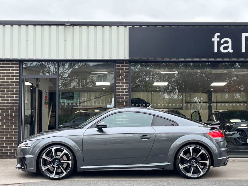 Audi TT RS   Registered:2019(69)