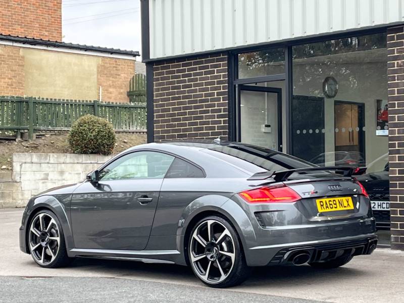 Audi TT RS   Registered:2019(69)