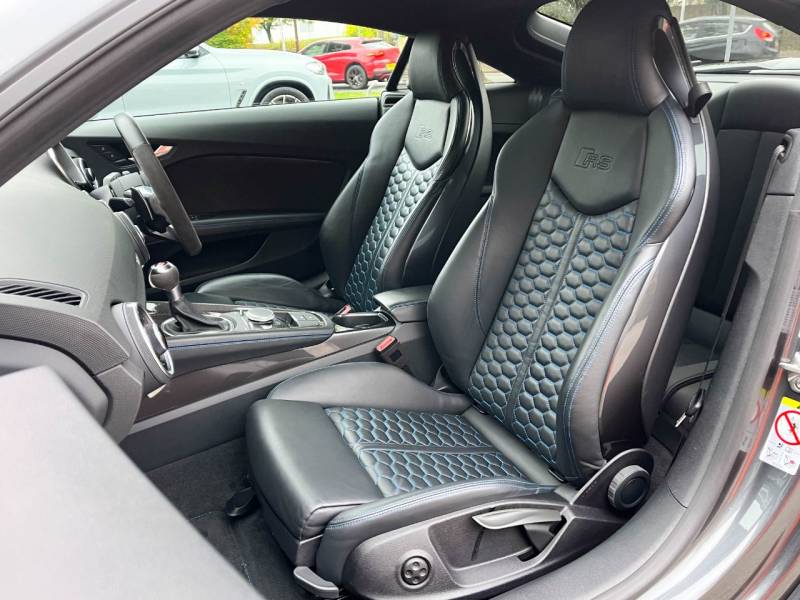 Audi TT RS   Registered:2019(69)