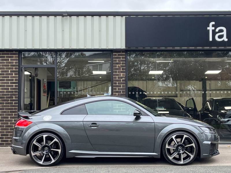 Audi TT RS   Registered:2019(69)