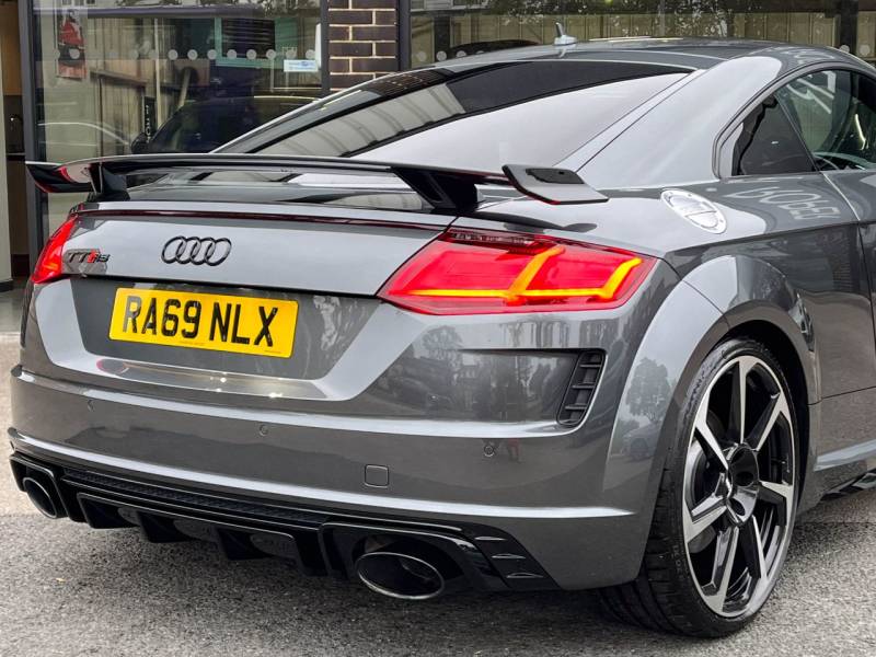 Audi TT RS   Registered:2019(69)