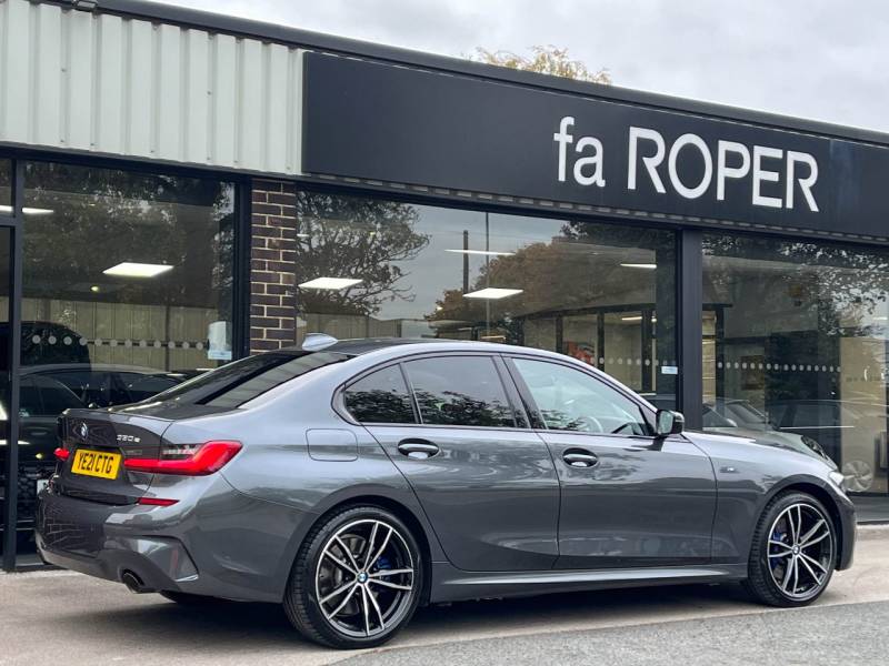 BMW 3 Series   Registered:2021(21)