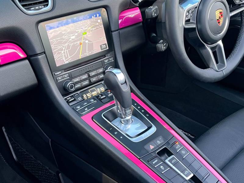 Porsche Boxster 718   Registered:2023(73)