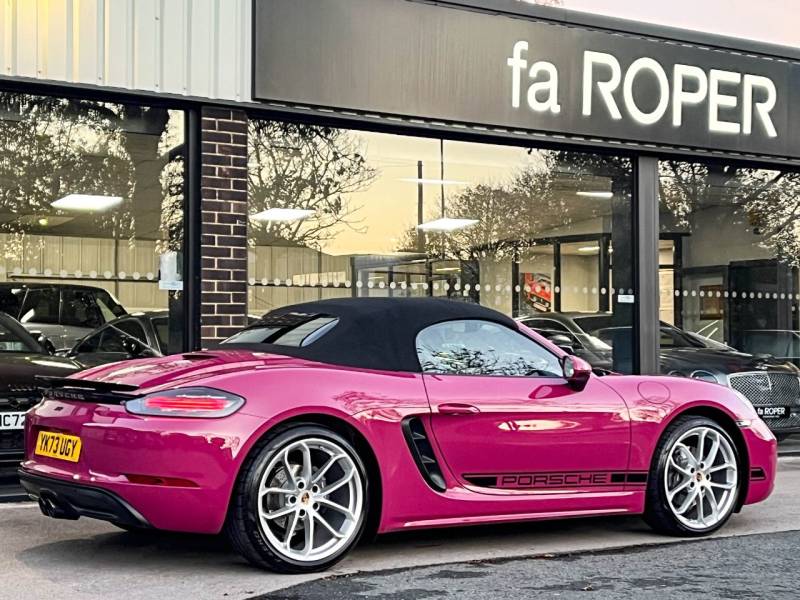 Porsche Boxster 718   Registered:2023(73)