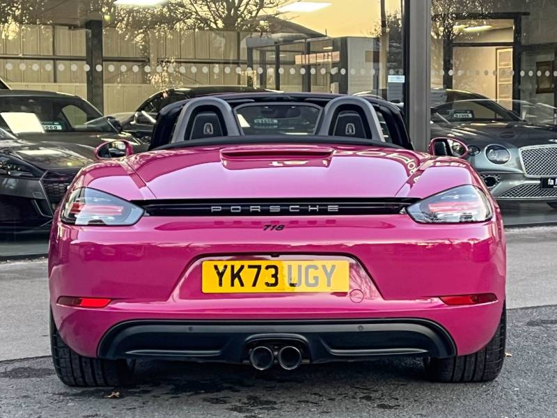 Porsche Boxster 718   Registered:2023(73)