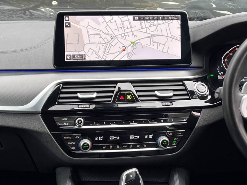 BMW 5 Series   Registered:2022(22)