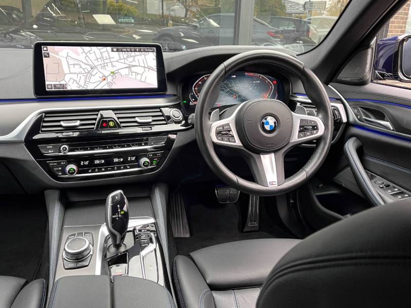 BMW 5 Series   Registered:2022(22)