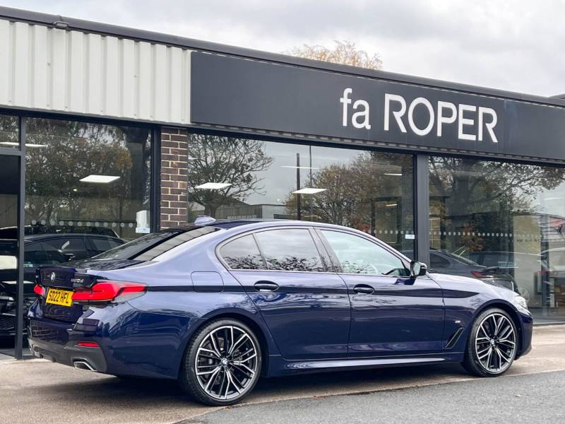 BMW 5 Series   Registered:2022(22)