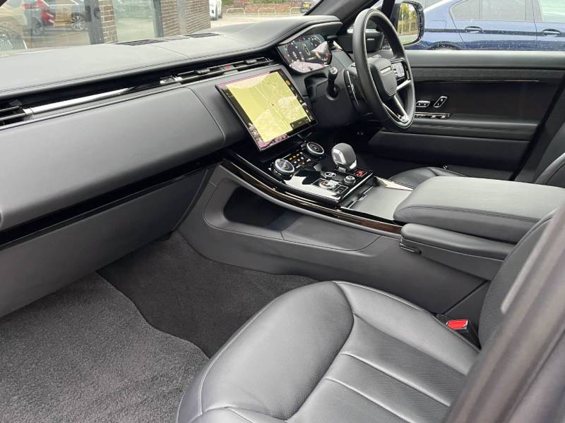 Land Rover Range Rover Sport   Registered:2023(72)