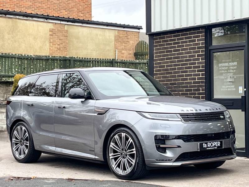 Land Rover Range Rover Sport   Registered:2023(72)