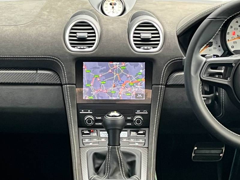 Porsche 718 Cayman   Registered:2024(24)