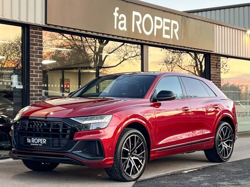 Audi SQ8   Registered:2023(23)