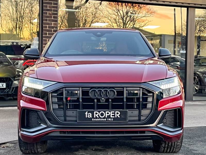 Audi SQ8   Registered:2023(23)