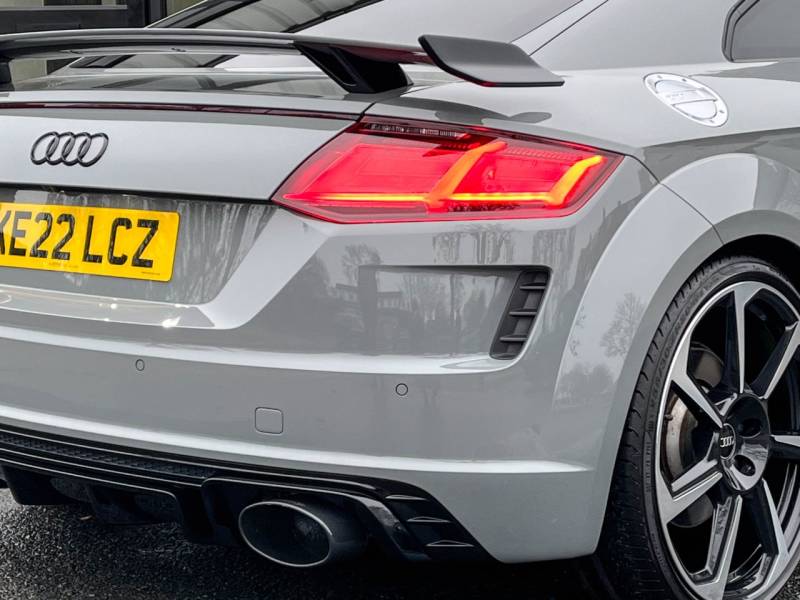Audi TT RS   Registered:2022(22)