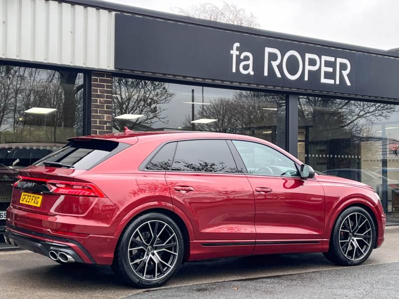 Audi SQ8   Registered:2023(23)