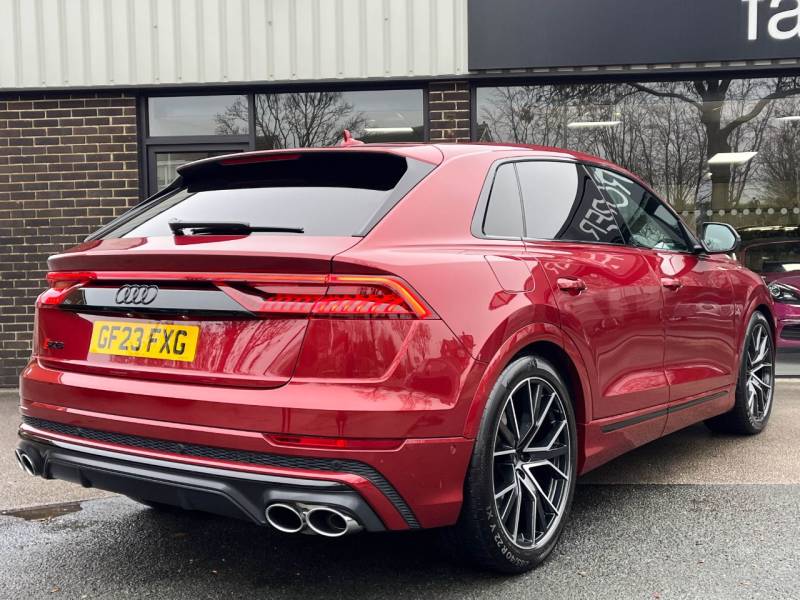 Audi SQ8   Registered:2023(23)