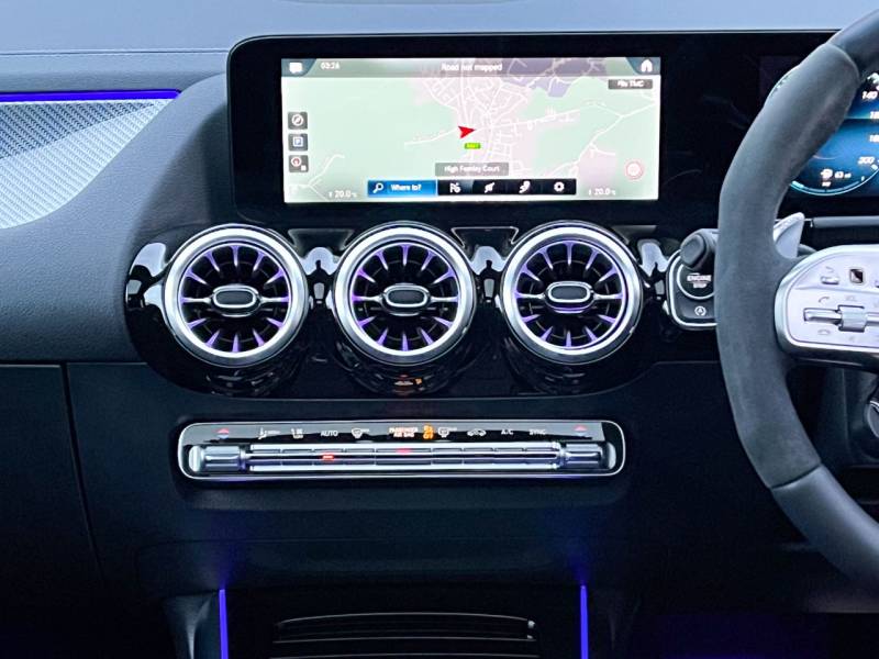 Mercedes Benz GLA   Registered:2022(72)