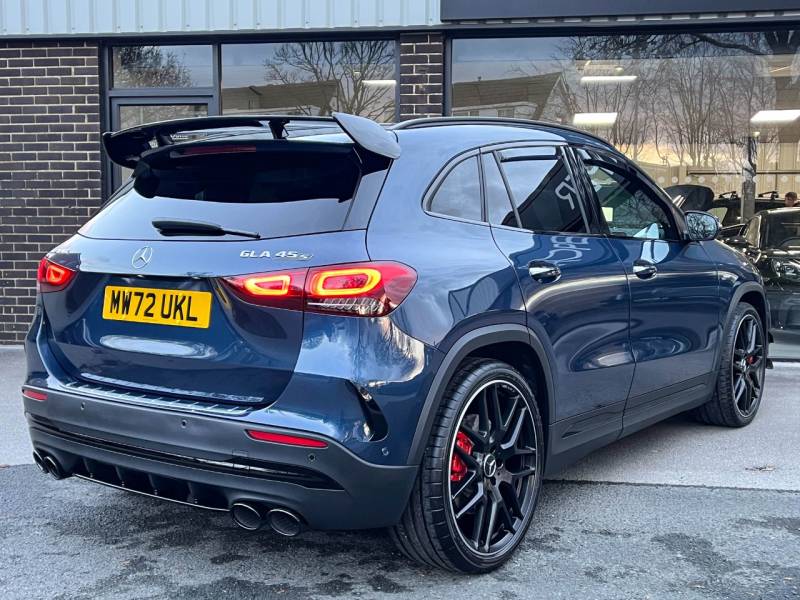 Mercedes Benz GLA   Registered:2022(72)